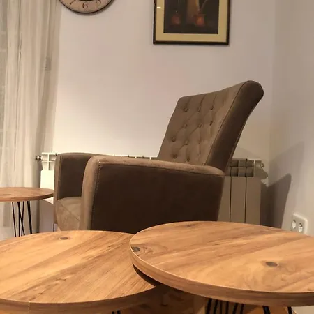 Apartment Quiet